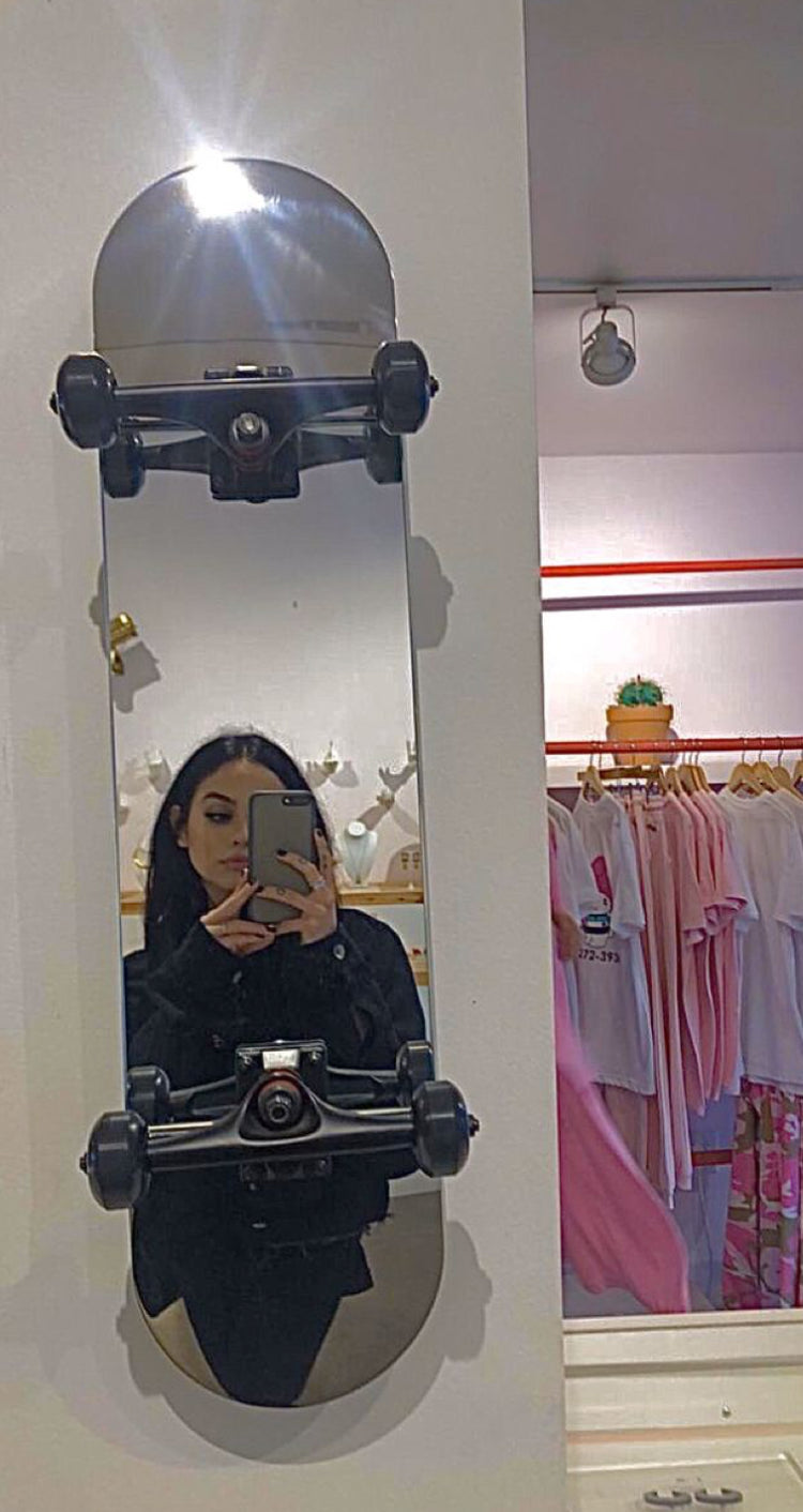 Skateboard mirror